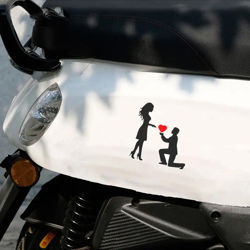 Kniender Heiratsantrag-Autoaufkleber