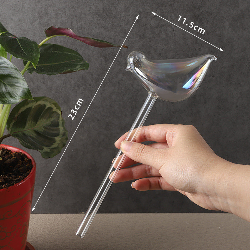 Farbenfrohe automatische Bewässerungsanlage aus Glas
