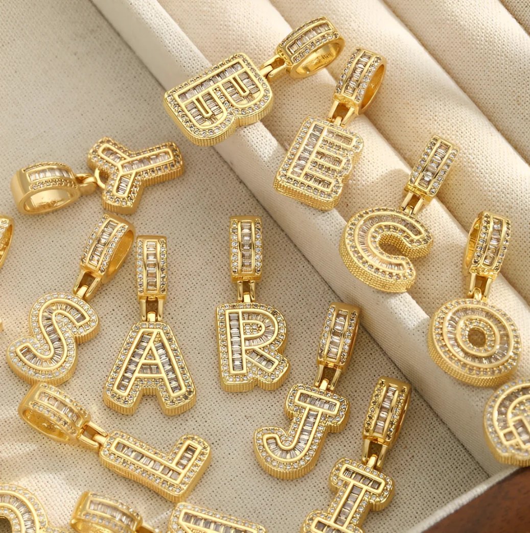 Alphabet-Anhänger Halskette Set